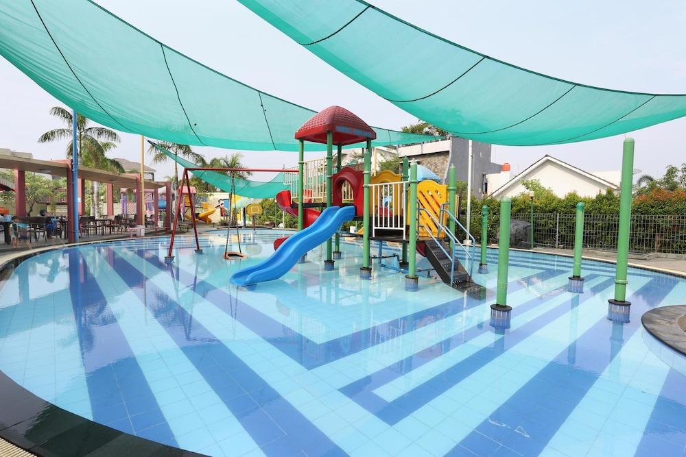 The Centro Hotel & Residence By Orchardz Batam Εξωτερικό φωτογραφία