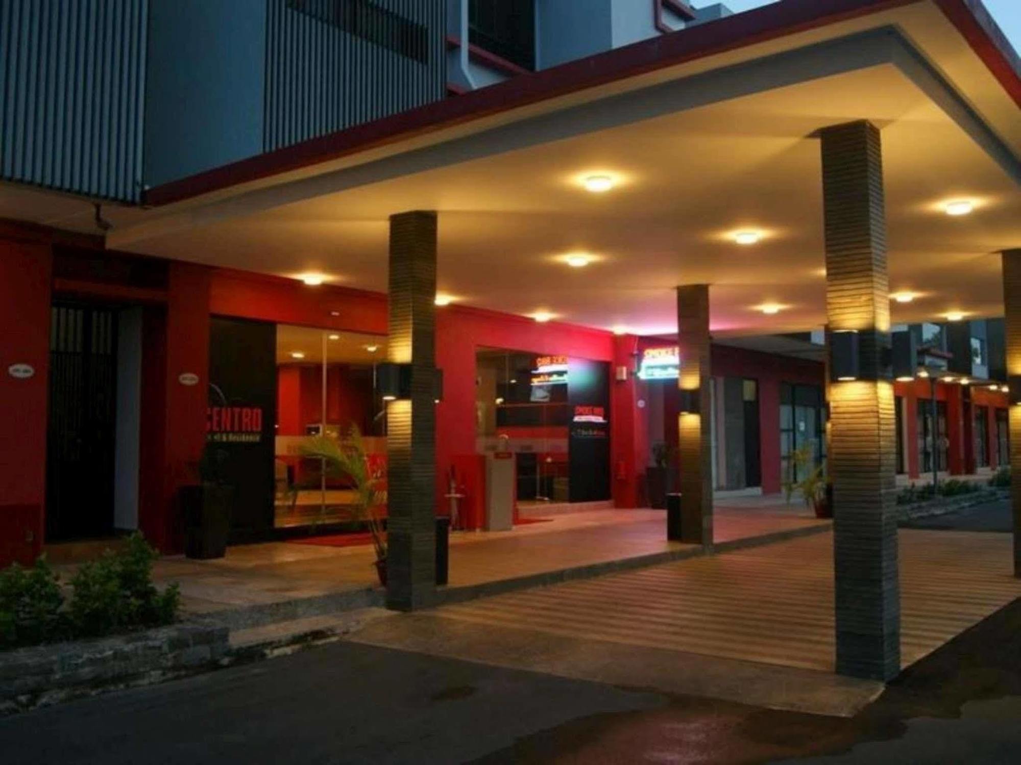 The Centro Hotel & Residence By Orchardz Batam Εξωτερικό φωτογραφία